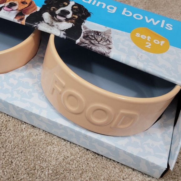 Pet bowl set.. med/large dog or cat.. New! - Picture 3 of 4